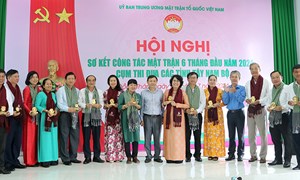 Phó Chủ tịch Tô Thị Bích Châu chủ trì sơ kết Cụm thi đua các tỉnh Tây Nam bộ