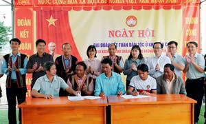 Sôi nổi Ngày hội Đại đoàn kết tại các khu dân cư 