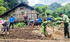 Thạch An nỗ lực xóa nhà tạm, nhà dột nát