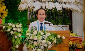 Phó Chủ tịch - Tổng Thư ký Lê Tiến Châu dự Đại hội đại biểu Phật giáo thành phố Hồ Chí Minh