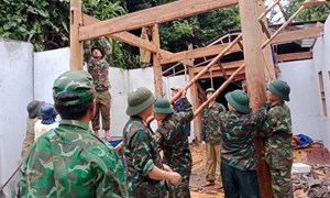 Thông tin tiếp nhận ủng hộ đồng bào miền Trung bị thiệt hại do bão lũ