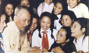 Vận dụng tư tưởng Hồ Chí Minh về khuyến học, khuyến tài trong xây dựng xã hội học tập ở Việt Nam