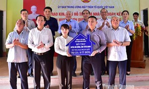 200 căn nhà đại đoàn kết đến với hộ nghèo huyện Sơn Dương, tỉnh Tuyên Quang