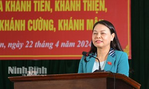 Phó Chủ tịch - Tổng Thư ký Nguyễn Thị Thu Hà tiếp xúc cử tri tại tỉnh Ninh Bình