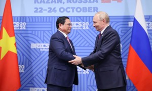 Thủ tướng Phạm Minh Chính hội đàm với Tổng thống Nga Vladimir Putin