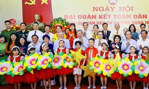 Tổng Bí thư Tô Lâm và Chủ tịch Quốc hội Trần Thanh Mẫn dự Ngày hội Đại đoàn kết toàn dân tộc tại phường Quán Thánh, Hà Nội