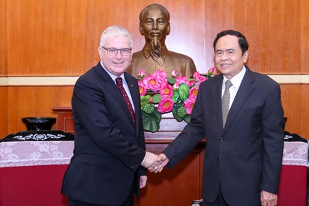 Chủ tịch Trần Thanh Mẫn tiếp Đại sứ Australia tại Việt Nam 