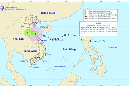 Áp thấp nhiệt đới đi vào đất liền các tỉnh Hà Tĩnh-Quảng Bình