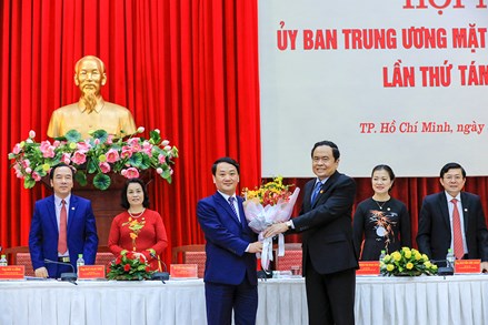 Ông Hầu A Lềnh giữ chức Phó Chủ tịch - Tổng Thư ký UBTƯ MTTQ Việt Nam 