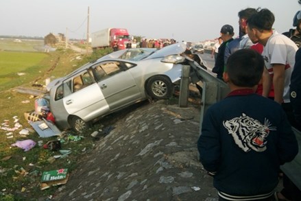 Mùng 2 Tết, số người chết vì tai nạn giao thông tiếp tục gia tăng 
