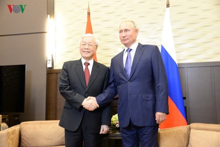 Tổng Bí thư và Tổng thống Putin gặp gỡ báo chí sau hội đàm 