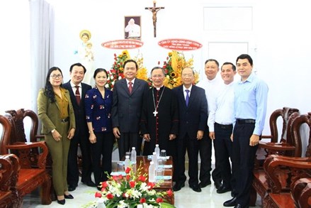 Chủ tịch UBTƯ MTTQ Việt Nam Trần Thanh Mẫn chúc mừng lễ Phục Sinh năm 2019