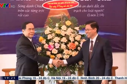 Chủ tịch Trần Thanh Mẫn chúc mừng Hội Thánh Tin lành Việt Nam (Miền Bắc) và Mục sư Hội trưởng Nguyễn Hữu Mạc nhân dịp Lễ Giáng sinh