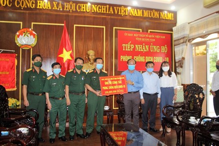 Mặt trận Quảng Nam, Quảng Trị tiếp nhận kinh phí phòng, chống dịch Covid-19