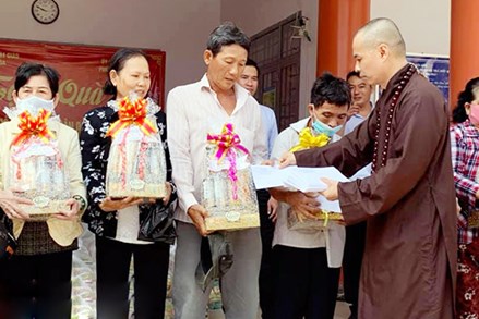 Đồng Nai: Phật giáo chung tay chăm lo cho người nghèo dịp tết