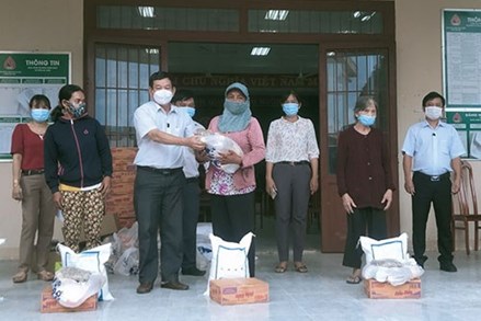 Mặt trận huyện Tánh Linh vận động hơn 732 triệu đồng ủng hộ Quỹ 'Vì người nghèo'