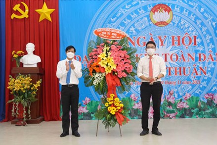 Lãnh đạo tỉnh Tây Ninh dự Ngày hội Đại đoàn kết toàn dân tộc 