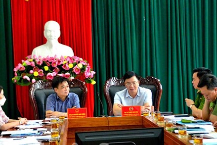 Ủy ban MTTQ tỉnh Tuyên Quang làm việc với Công an tỉnh về thực hiện Đề án xóa nhà ở tạm, dột nát cho hộ nghèo