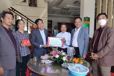 Chủ tịch Ủy ban MTTQ Việt Nam tỉnh Lâm Đồng thăm, chúc Tết tại huyện Đơn Dương