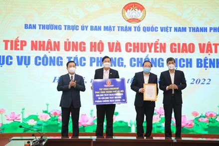 Hà Nội tiếp nhận hơn 80 tỷ đồng ủng hộ công tác phòng, chống dịch COVID-19
