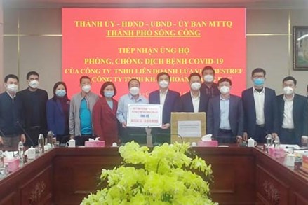 Thái Nguyên: Tiếp nhận ủng hộ 600 bộ kit test nhanh COVID-19