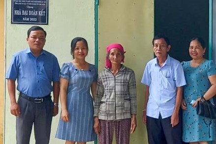 Bình Định: Bàn giao 6 nhà “Đại đoàn kết” cho người nghèo huyện An Lão