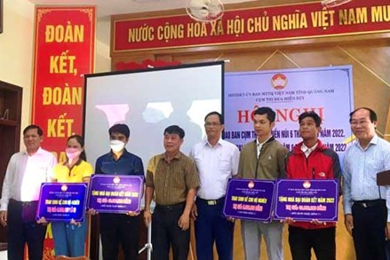 Ủy ban MTTQ tỉnh Quảng Nam: Giao ban cụm thi đua các huyện miền núi 6 tháng đầu năm 2022