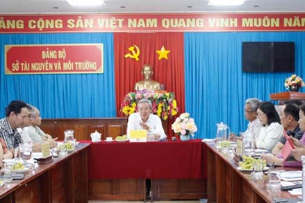 Ủy ban MTTQ Việt Nam tỉnh Ninh Thuận làm việc với Sở Tài nguyên và Môi trường về công tác quản lý nhà nước trên lĩnh vực bảo vệ môi trường