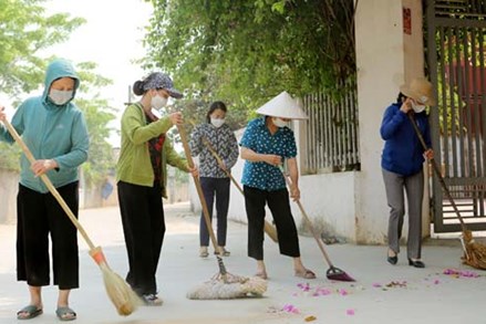 Phụ nữ Châu Minh tích cực bảo vệ môi trường