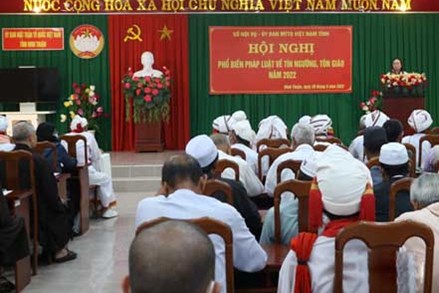 Ninh Thuận: Hội nghị tuyên truyền, phổ biến pháp luật về tín ngưỡng, tôn giáo