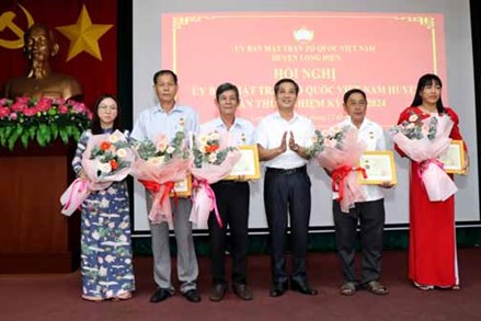 Ủy ban MTTQ Việt Nam huyện Long Điền: Vận động Quỹ 'Vì người nghèo' vượt hơn 30% kế hoạch