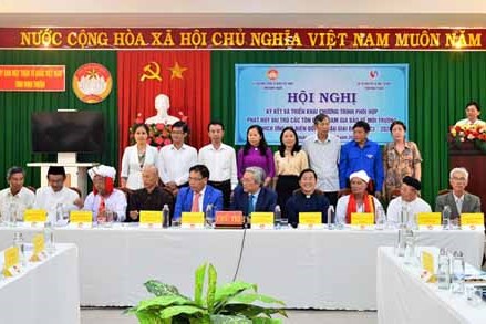 Ninh Thuận: Ký kết bảo vệ môi trường, thích ứng với biến đổi khí hậu giai đoạn 2023-2026