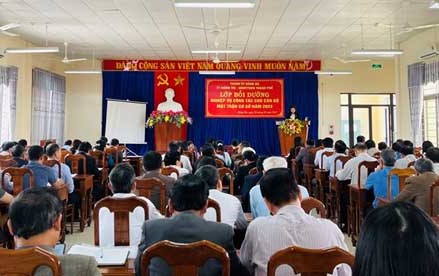 Quảng Trị: Tập huấn nghiệp vụ cho gần 150 cán bộ Mặt trận cấp cơ sở