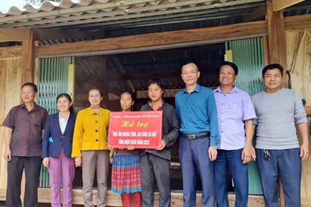 Điện Biên: Chung tay làm nhà đại đoàn kết cho hộ nghèo