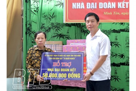 Thái Bình: Khánh thành, bàn giao nhà đại đoàn kết cho người nghèo