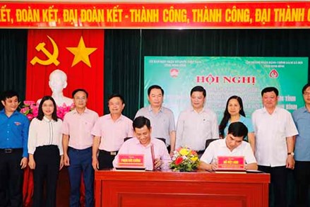 Ninh Bình: Ký kế hoạch phối hợp giữa Ủy ban MTTQ Việt Nam tỉnh và Chi nhánh Ngân hàng Chính sách xã hội tỉnh