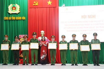 Khánh Hòa:Tổng kết 10 năm thực hiện chương trình phối hợp Đẩy mạnh phong trào toàn dân bảo vệ an ninh Tổ quốc