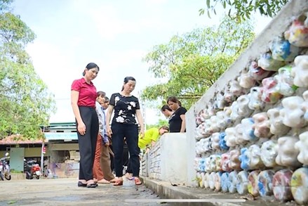 Tuyên Quang: Chung tay đẩy lùi rác thải nhựa