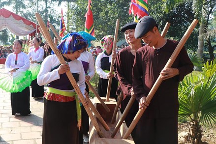 Phú Thọ: Phát huy vai trò của người có uy tín trong giữ gìn bản sắc văn hóa