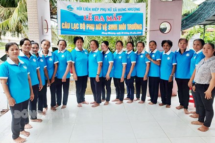 Hiệu quả mô hình Câu lạc bộ Phụ nữ vệ sinh môi trường ở xã Hưng Nhượng