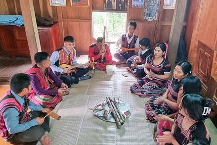 Bảo tồn và phát huy các giá trị văn hóa tốt đẹp trong đồng bào dân tộc thiểu số ở Đakrông