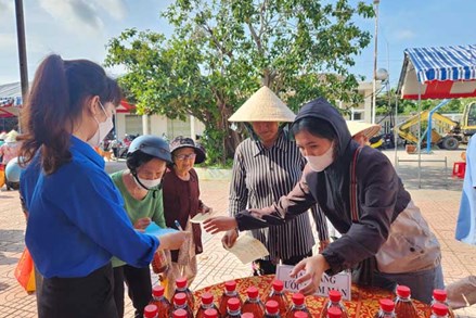 MTTQ huyện Long Điền tạo điểm tựa giúp người nghèo vươn lên