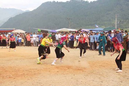 Huyện Mường La (Sơn La): Bảo tồn phát huy giá trị văn hóa các lễ hội truyền thống