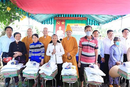 Đồng bào tôn giáo tỉnh Long An góp sức phát triển kinh tế, xây dựng quê hương 