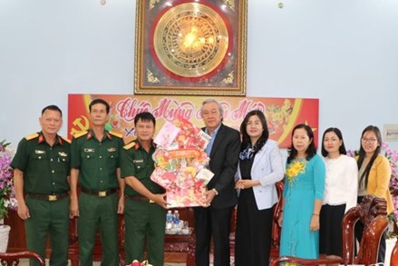Ủy ban MTTQ tỉnh Ninh Thuận thăm chúc Tết các đơn vị, địa phương năm 2024