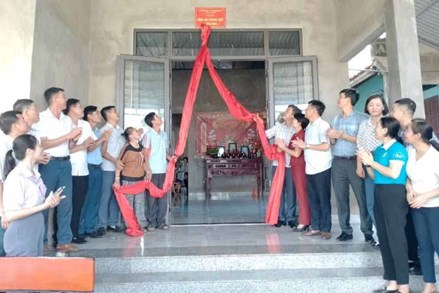 Thanh Hóa: MTTQ huyện Vĩnh Lộc trao nhà 'Đại đoàn kết' cho hộ nghèo