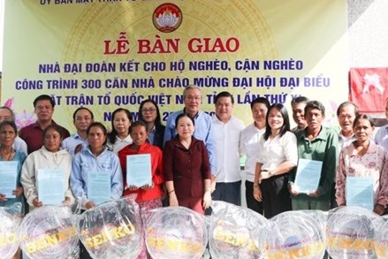 Ninh Thuận: Bàn giao nhà Đại đoàn kết chào mừng Đại hội MTTQ Việt Nam tỉnh lần thứ XI
