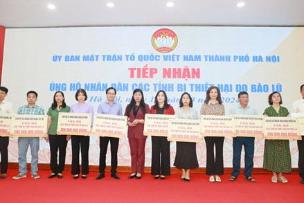 Hà Nội: Tiếp nhận hơn 26 tỷ đồng ủng hộ nhân dân các tỉnh bị thiệt hại do bão lũ