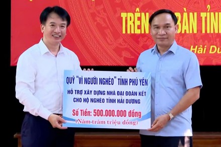 Ủy ban MTTQ tỉnh Phú Yên hỗ trợ xây dựng 10 nhà Đại đoàn kết ở Hải Dương