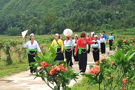 Đa dạng chính sách hỗ trợ đồng bào dân tộc thiểu số ở huyện Yên Lập